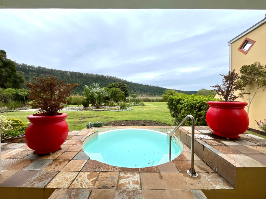 2 Bedroom Property for Sale in Sedgefield Rural Western Cape